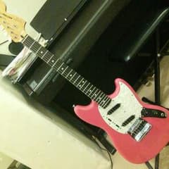Squier Mustang スクワイヤー ムスタングのサムネイル