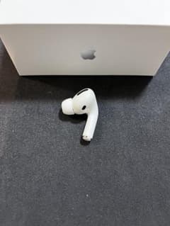 AirPods Pro 第1世代 右耳 正規品のサムネイル