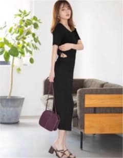GRL 脇ドロスト開きリブニットワンピースのサムネイル