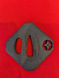 無銘 鉄地阿弥陀鑢鮑貝透かし鐔 鍔 拵 日本刀 刀装具 骨董 古美術 江戸時代 無銘 鉄地阿弥陀鑢鮑貝透かし鐔 鍔 拵 日本刀 刀装具 骨董