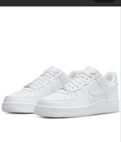 Nike Air Force 1 ホワイトのサムネイル