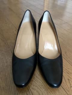 BALLY バリー レザー 黒パンプス ヒール 23.5cm 美品のサムネイル