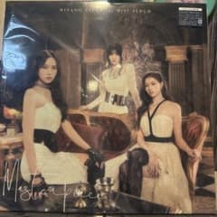 MISAMO JAPAN 1st MINI ALBUM ONCEJAPAN限定盤のサムネイル