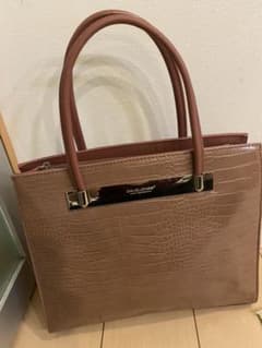 ハンドバッグのサムネイル