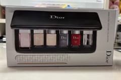 Dior マニキュア クチュール コレクション 日本未発売　最終値下げのサムネイル
