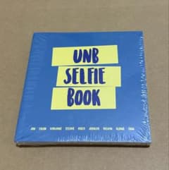 【新品未開封 】UNB SELFIE BOOKのサムネイル