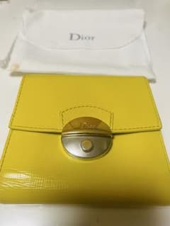 Dior イエロー 三つ折り財布 保存袋付きのサムネイル