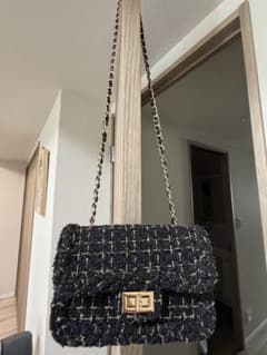 黒と金のツイードショルダーバッグのサムネイル