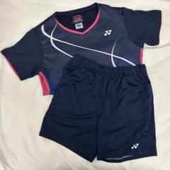 YONEX テニスウェア 上下　レディースＭサイズのサムネイル