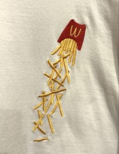 ✴︎送料込み✴︎グラニフ　マクドナルドコラボ フライドポテトTシャツのサムネイル