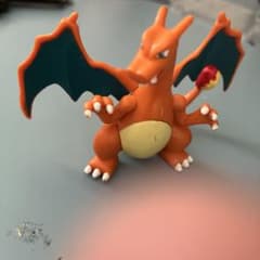 ポケモン リザードン フィギュア廃盤 腹に傷ありのサムネイル