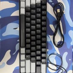 ゴ*ス様 ゲーミング キーボード マウス マウスパッド セットのサムネイル