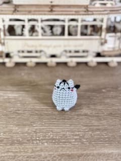 小さなアメショの猫ちゃん あみぐるみ おすわり猫 ハンドメイド - 4