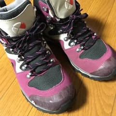 キャラバン 登山靴のサムネイル