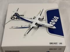 ANA Bombardier Dash 8 Q400 JA852A 1:400