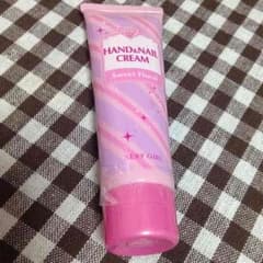 未使用品・sexy girl ハンド&ネイルクリームのサムネイル