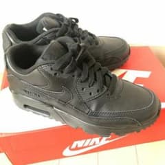 NIKE AIRMAXのサムネイル