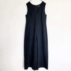 Uniqlo Jumpsuit, Wide Leg Pants, Straight Leg, Lined, V-Neck, Black, Size L