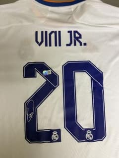レアルマドリード　VINI.JR サインユニフォーム　 MVPs ミステリー レアルマドリード VINI.JR サインユニフォーム MVPs ミステリー - メルカリ