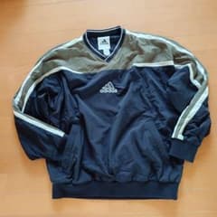 adidas ナイロンジャケット　175/96A