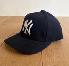 90sデッドNew York Yankees ベースボールキャップ ヴィンテージのサムネイル