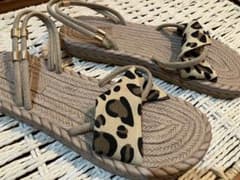 美品♡レオパード柄 ストラップサンダル 36のサムネイル