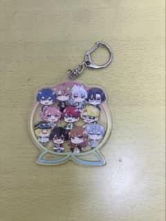 カラフルピーチ アクリルキーホルダーのサムネイル