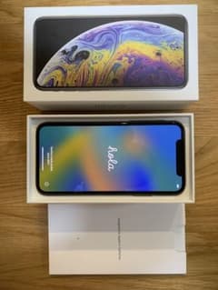 iPhone XS 本体　256GB rose goldのサムネイル