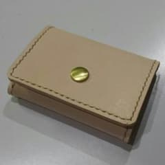 お値下げ！ヌメ革コインケース　ハンドメイド　レザークラフトのサムネイル