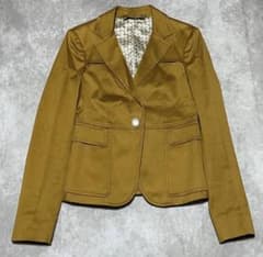 M*.様 希少・美品　グッチ　GUCCI　テーラードジャケット　シングル　貝がらのサムネイル