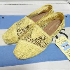 にゃと様専用★正規品TOMSアウトレット24レモンClochetのサムネイル
