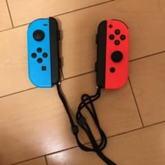 ニンテンドースイッチ ジョイコン コントローラーのサムネイル