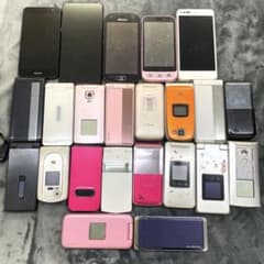携帯電話まとめ出品 スマートフォン計5台 ガラケー計18台 合計 23台 携帯電話まとめ出品 スマートフォン計5台 ガラケー計18台 合計 23台