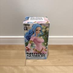 ワンピースGLITTER&GLAMOURS ネフェルタリ・ビビ II フィギュア