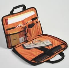 Incase Versatile PC Case, Laptop Bag, Black, for Commuting