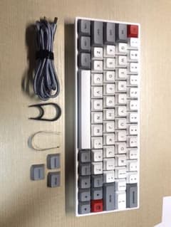 60%キーボード64キー青軸bluetoothのサムネイル