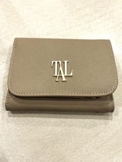 tal by yumi ブラウン 二つ折り財布