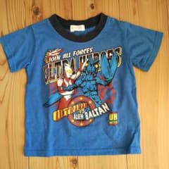 ウルトラマン☆Tシャツ　サイズ100　コストコのサムネイル