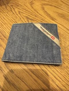 [美品] DIESEL 二つ折り財布のサムネイル