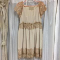 ワンピース 結婚式 Ray beamsのサムネイル