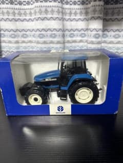 NEW HOLLAND 8970 トラクター ミニカー 模型 NEW HOLLAND 8970 トラクター ミニカー 模型 - メルカリ