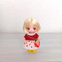 ぷちリカちゃん 赤いドットのいちご ドレスワンピース ショルダー