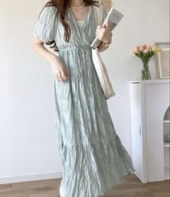 mily bilet シアージャガード花柄クリンクルワンピースのサムネイル