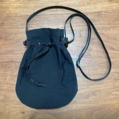 無印良品　巾着サコッシュのサムネイル