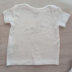 H&M ベビー Tシャツ キリン柄 ホワイト 62cmのサムネイル