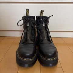 Dr. Martens フロントジップ ブーツ 黒のサムネイル