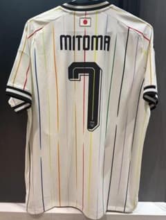 adidas サッカー日本代表 三笘薫 ユニフォーム 7番のサムネイル