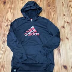 adidas アディダス パーカー160センチ　るのさんへのサムネイル