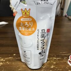 豆乳イソフラボン　化粧水　値下げ交渉、即決可能です！のサムネイル