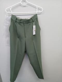 【未使用】StyleNote　 スラックス テーパードパンツ 黄緑 タグ付きのサムネイル
